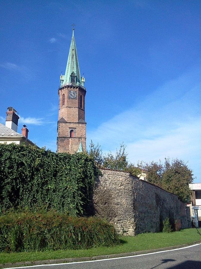 Frydek mury miejskie