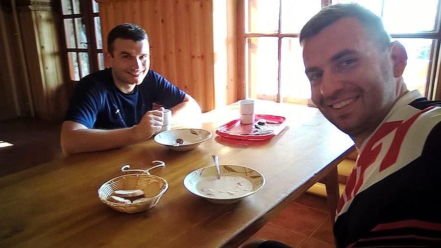 W pochłanianiu kiełbasy mam permanentnego KOMa