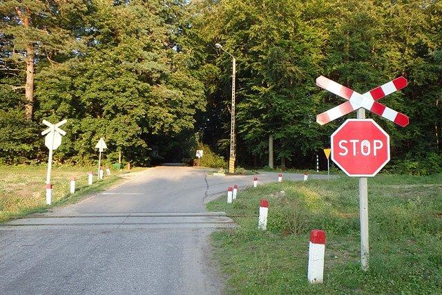 Kolejowy akcent na Rowerowym Szlaku Brdy niedaleko Klosnowa;)