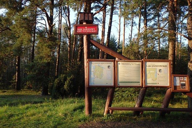 Przed wjazdem na teren Parku Narodowego Bory Tucholskie