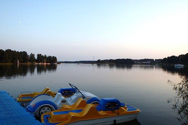 Swornegacie - widok na Jezioro Karsińskie