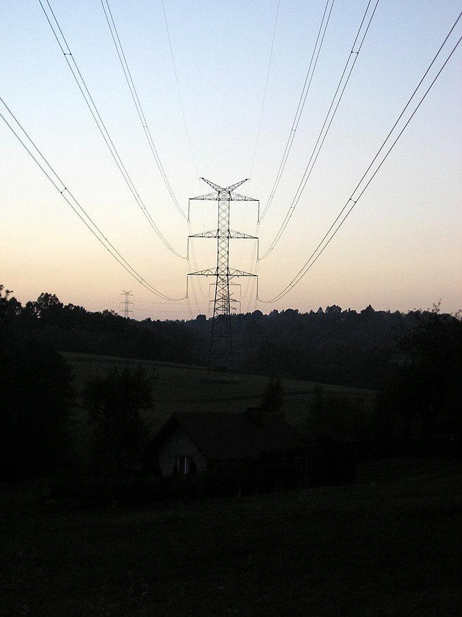 Ja bym nie chciał mieszkać pod linią 400kV O.o
