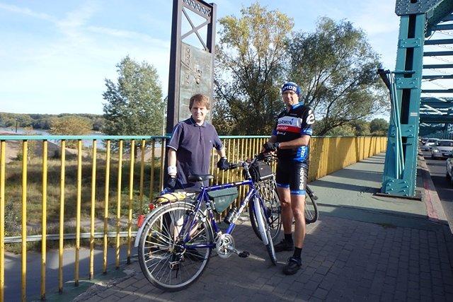 Tradycyjne miejsce spotkania rowerzystów, czyli Most Fordoński na Wiśle