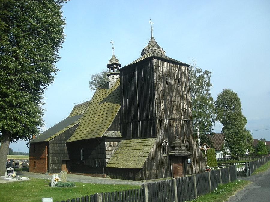 Zakrzów Turawski - Kościół Świętych Apostołów Piotra i Pawła