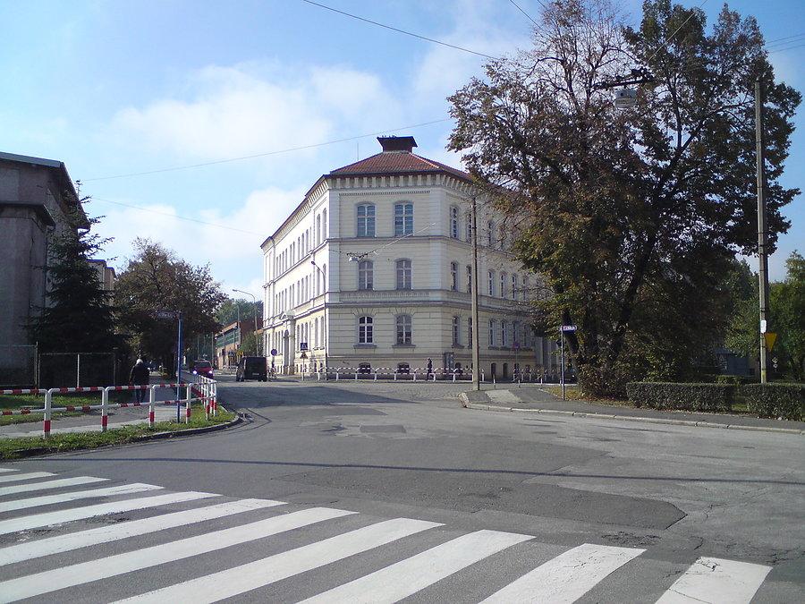 Brzeg, skrzyż. Kamiennej, Powst. Śl., Mickiewicza i Ofiar Katynia