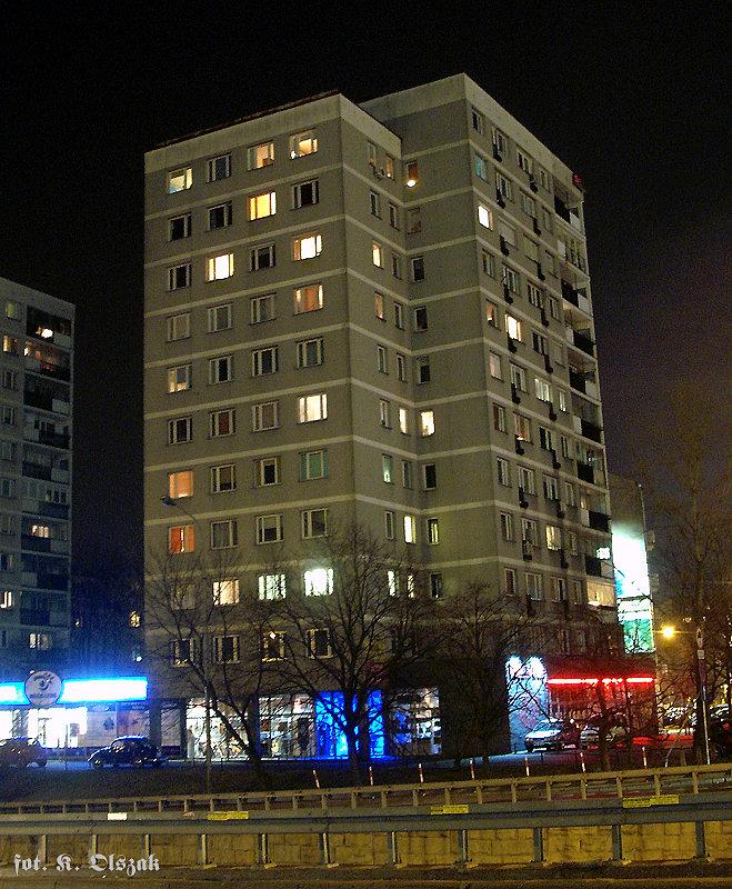 Blok w miejscu ciastkarni