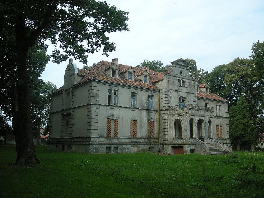 Gwoździany - pałac
