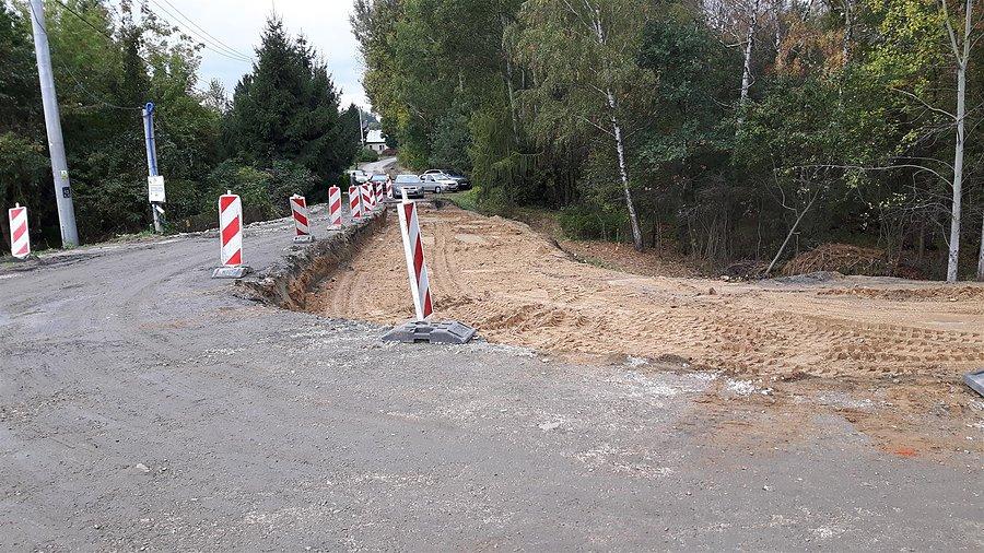 Remont dróg dojazdowych do mostu w Obórkach