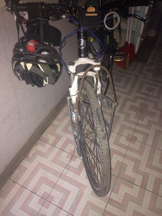 Jego sfatygowany bike