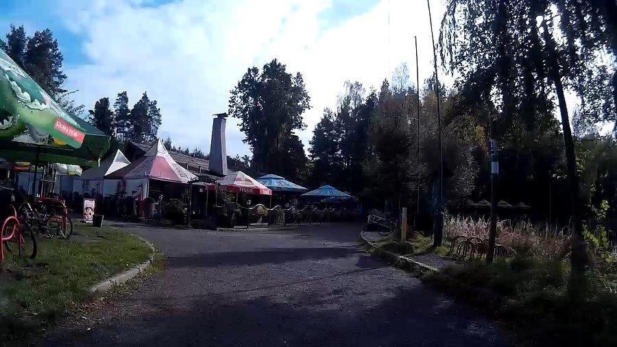Podobno kultowe miejsce rowerzystów, tyle, że coś ich mało