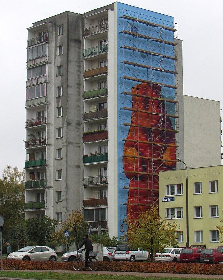Misio z motylem na bloku Meander 16