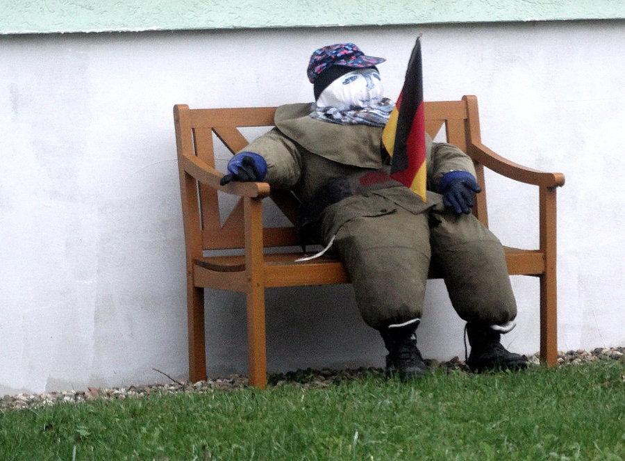 Obrazek sprzed domu w miejscowości Neu Rosow