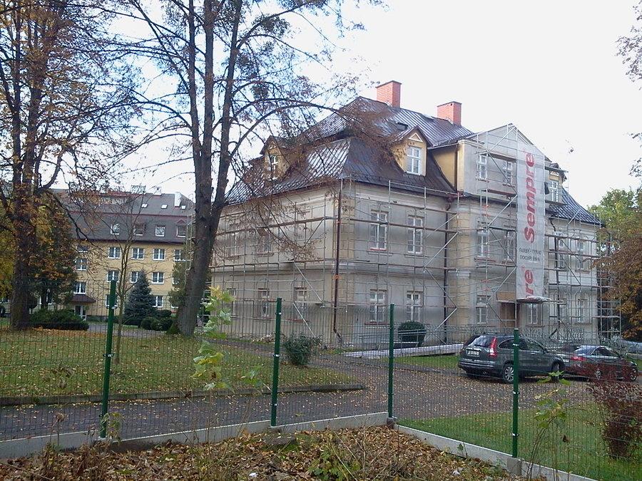 Dwór w Pogórzu