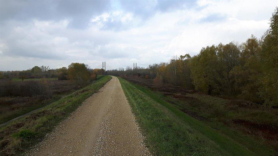 Szutrówka na wale