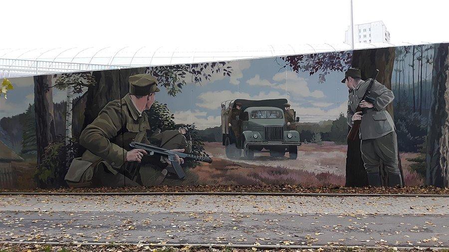 Mural - zasadzka na drodze