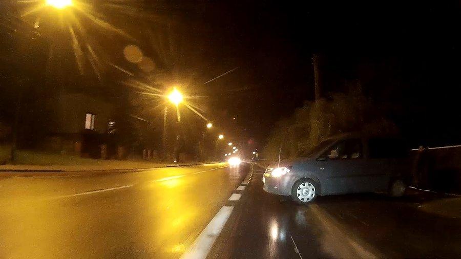 Strasznie paskudnie stanął