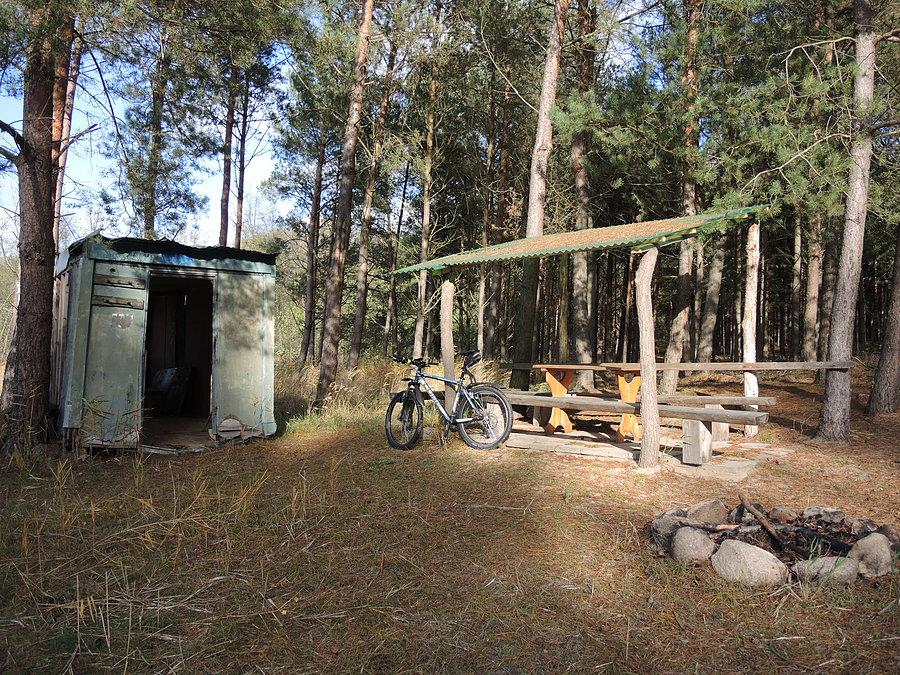 Miejscówka nad jeziorem Bąd