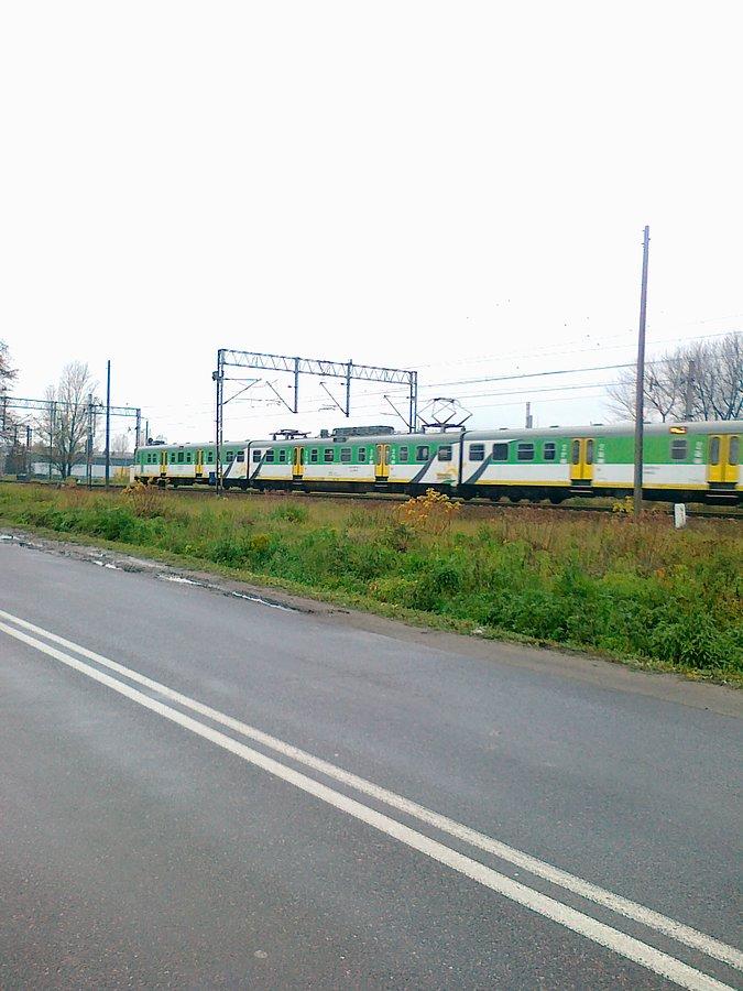 Czekając na przejeździe
