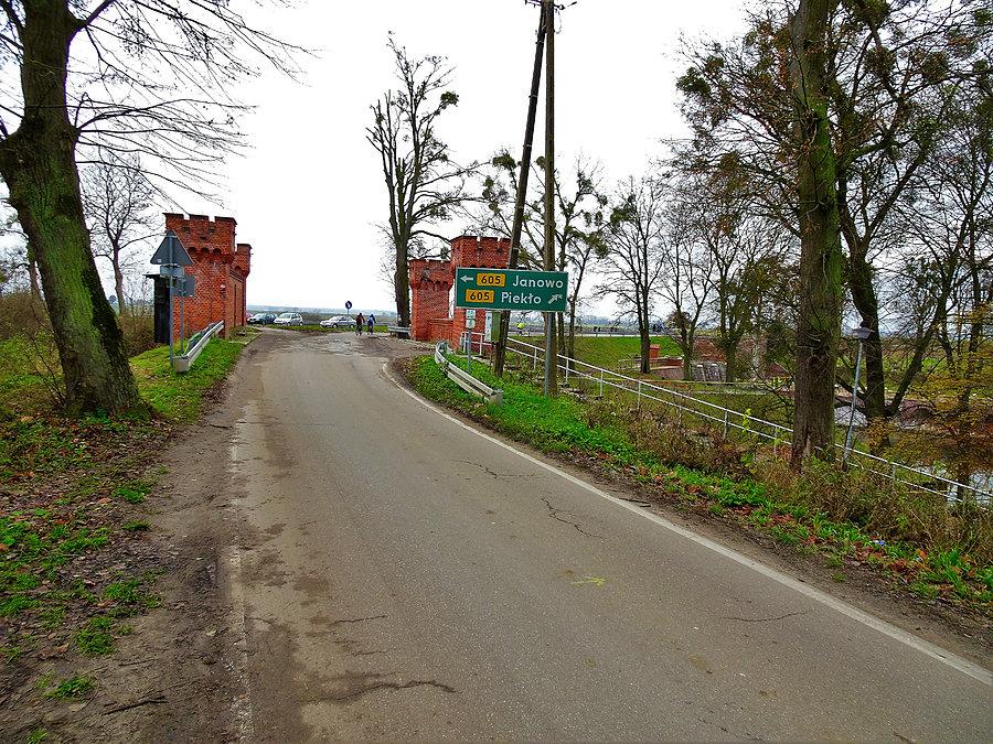 Rajd Niepodległości - Kiełbasa i ogień - Biała Góra