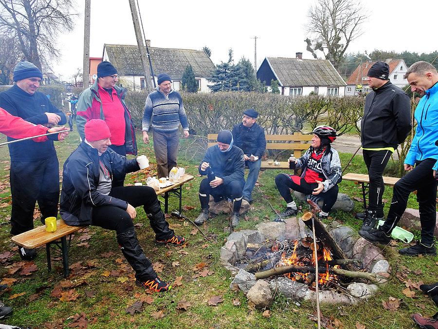 Rajd Niepodległości - Kiełbasa i ogień - Biała Góra
