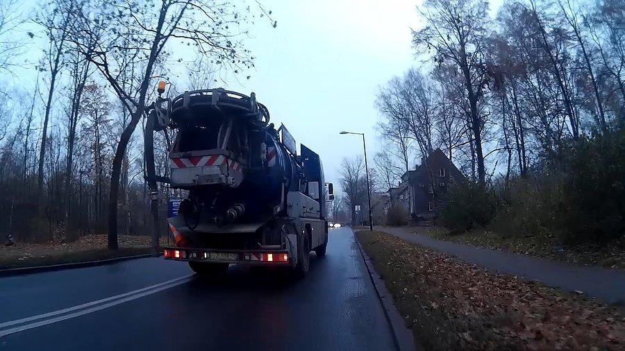 SZ 10914 - ku pamięci debil wyprzedzający na gazetę