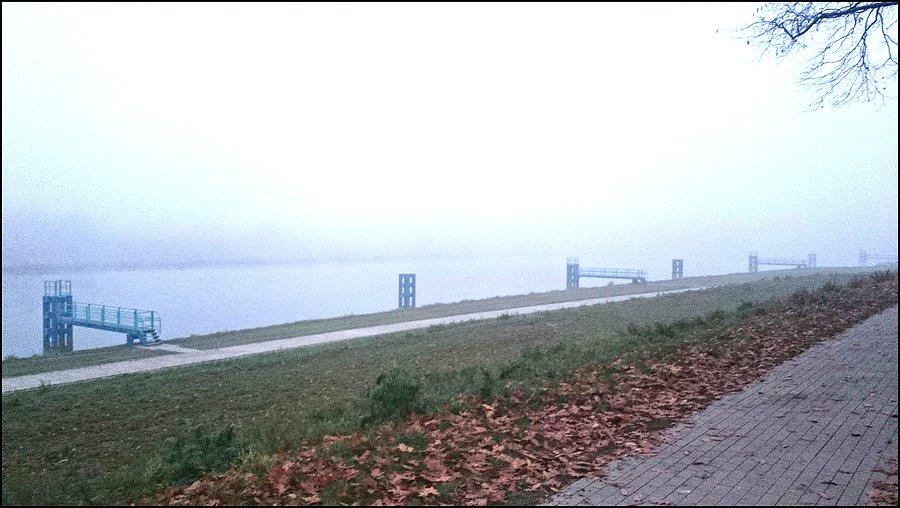 Mgła na wałach
