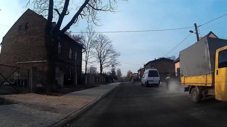 Praca wre na Poznańskiej