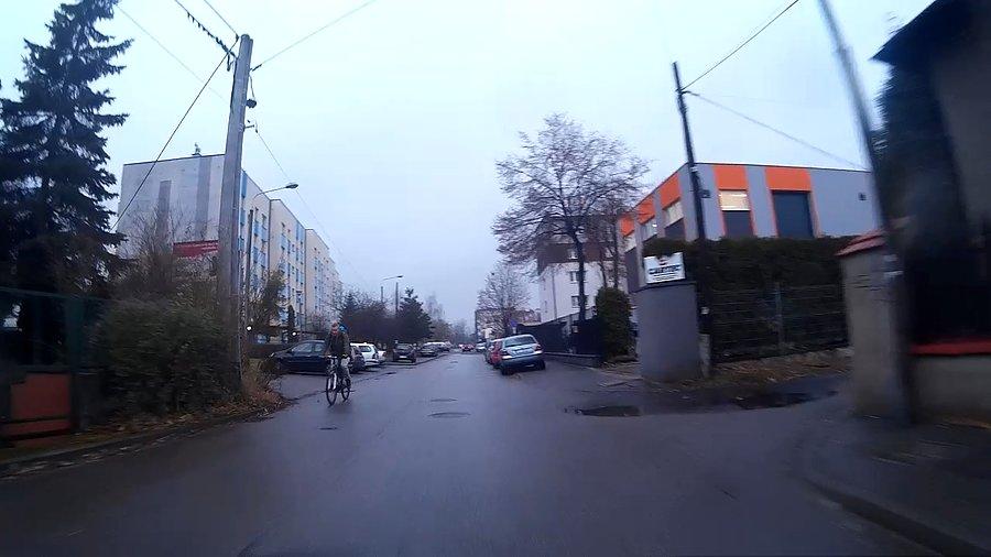 Jednak są rowerzyści o poranku w listopadzie