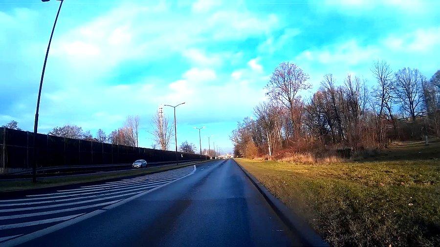 Góralem tędy nie jeżdżę... ale dzisiaj... na szaraku... czemu nie