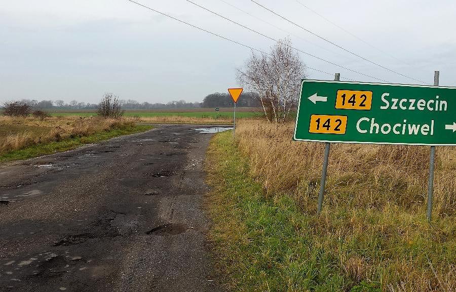 Dojazd do Dw 142 za Siwkowem
