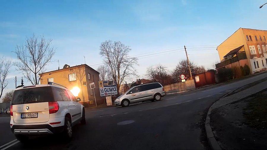 Słońce pokazało się w oknie