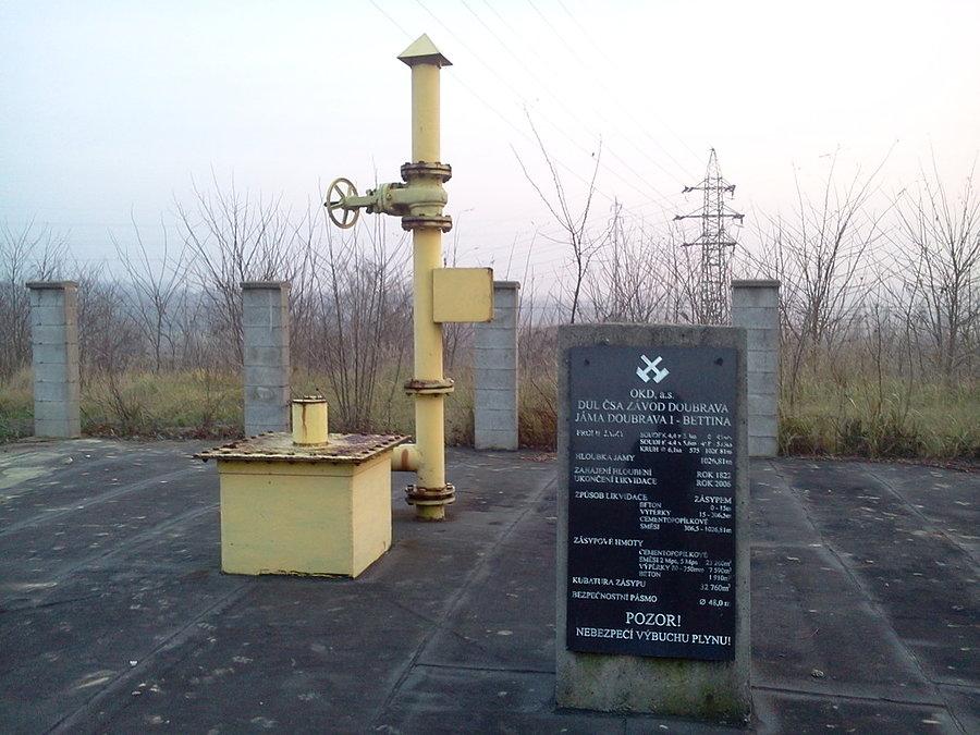 Szyb Bettina 1026 m. miał głębokości