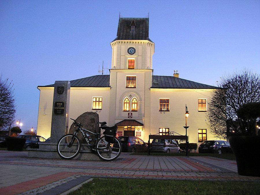 Sędziszów Małopolski. Tu też było dużo ciemniej