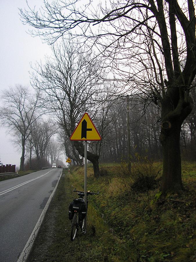 Droga na Gdów