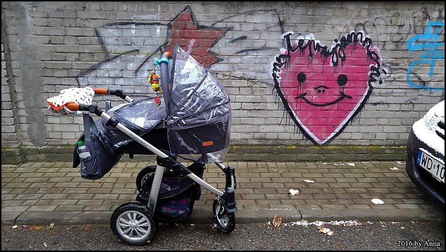 Streetart! Małeprzyjemności. Miłość!