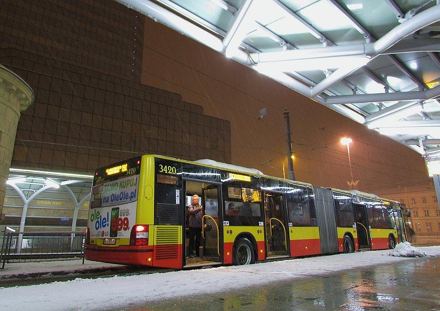 Przystanek Plac Bankowy godz. 5:25