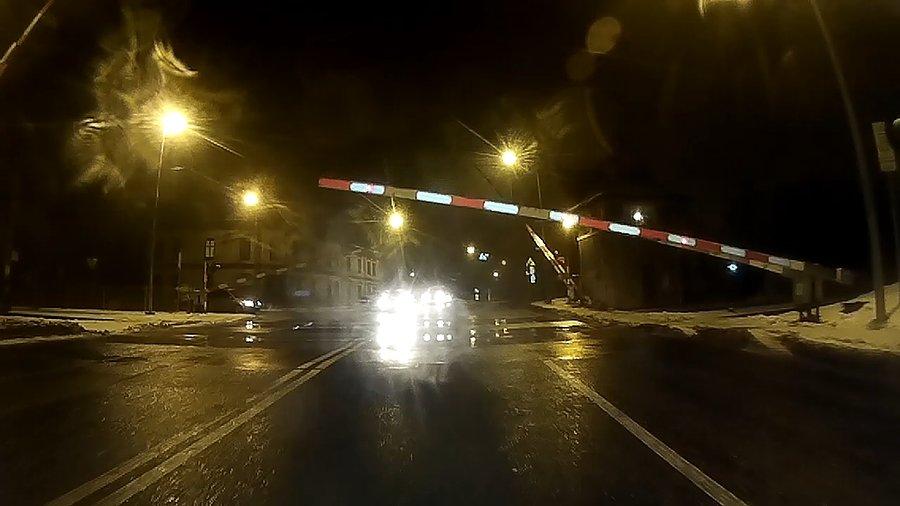 No i zamknęli przejazd