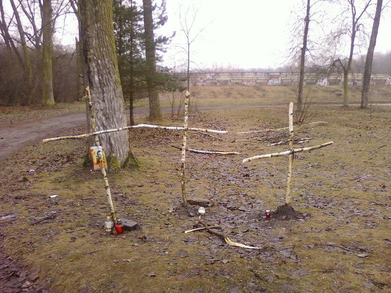 Symboliczna mogiła