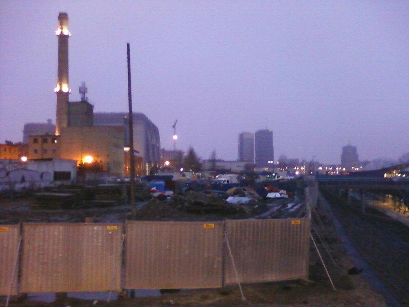 Plac budowy między dworcem a EC1