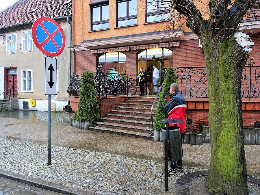 Grudniowe pączki w Nowym Stawie i ognisko w Lisewie