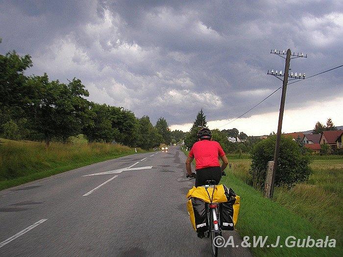W stronę burzy i granicy SK-PL