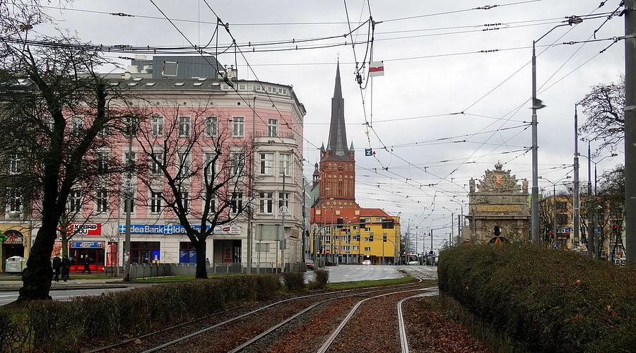 Tuż przed Bramą Portową