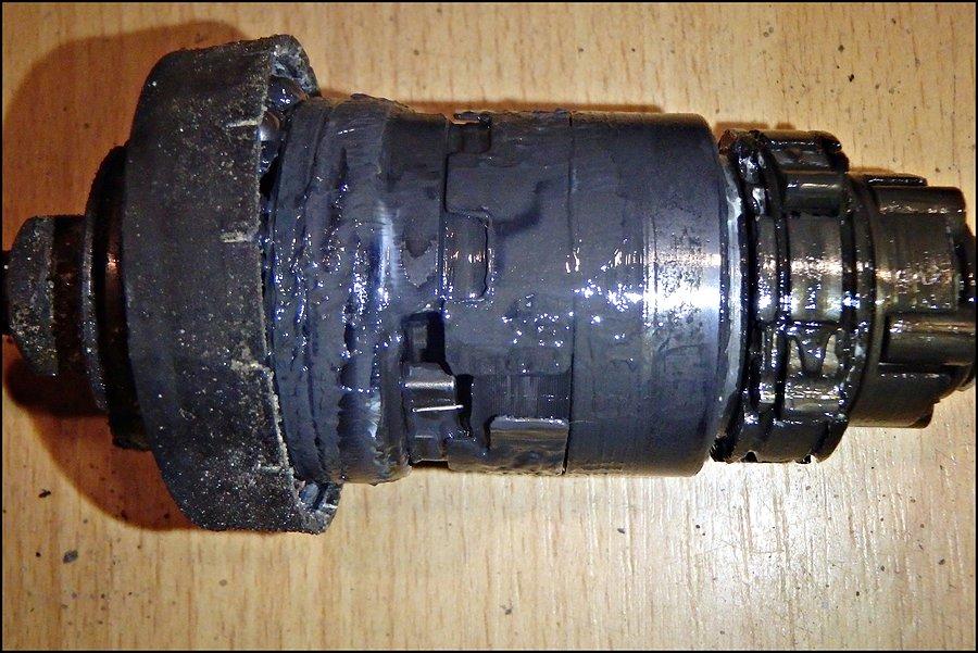 16. Wkład piasty Shimano Nexus 3 po wyjęciu z korpusu
