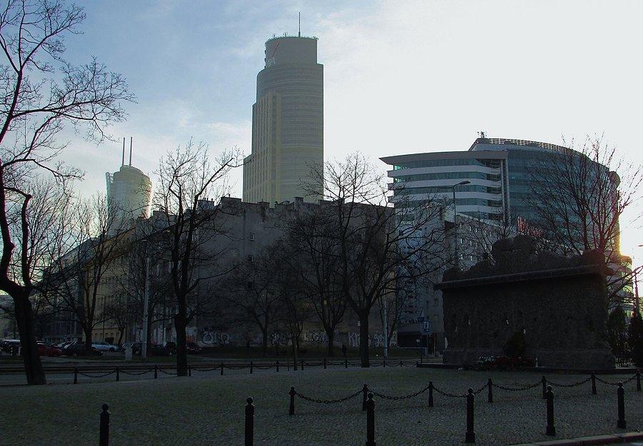 Pomnik Ofiar Rzezi Woli