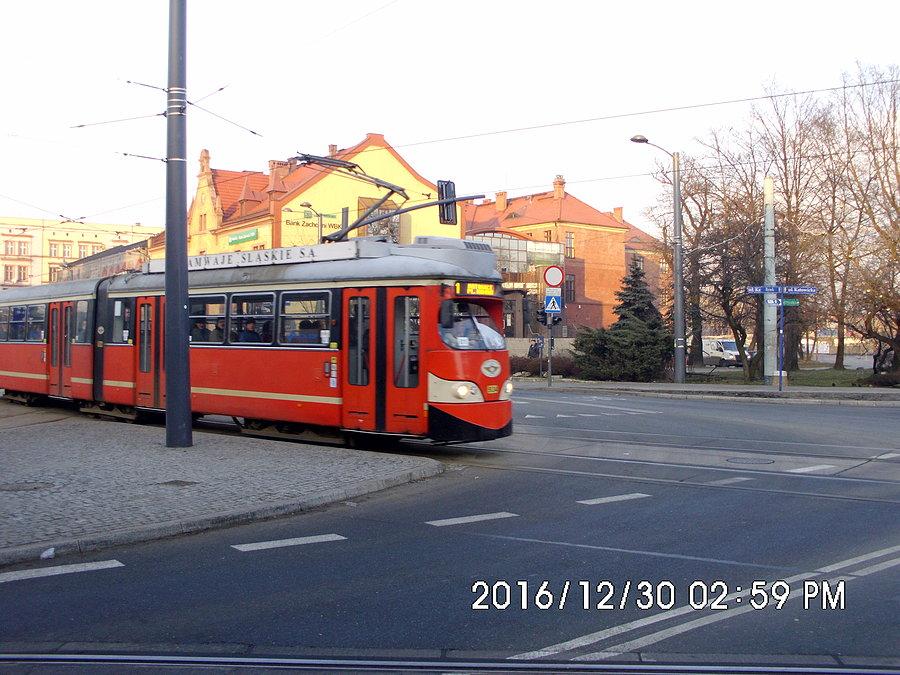 Tramwaj "wiedeński" na chorzowskim Rynku