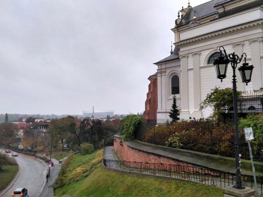Widok ze starego miasta w Warszawie