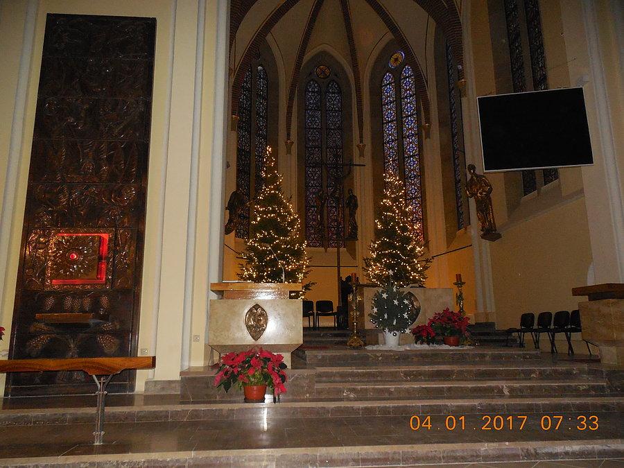 Wnętrze Kościoła Mariackiego w Katowicach - ten styl nie jest moją preferowaną przestrzenią sakralną