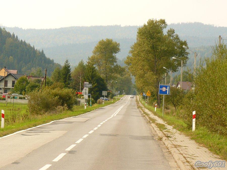 Gdzieś tam musi być Żywiec ;)