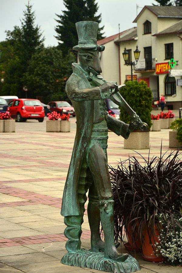 Chrząszcz w Szczebrzeszynie