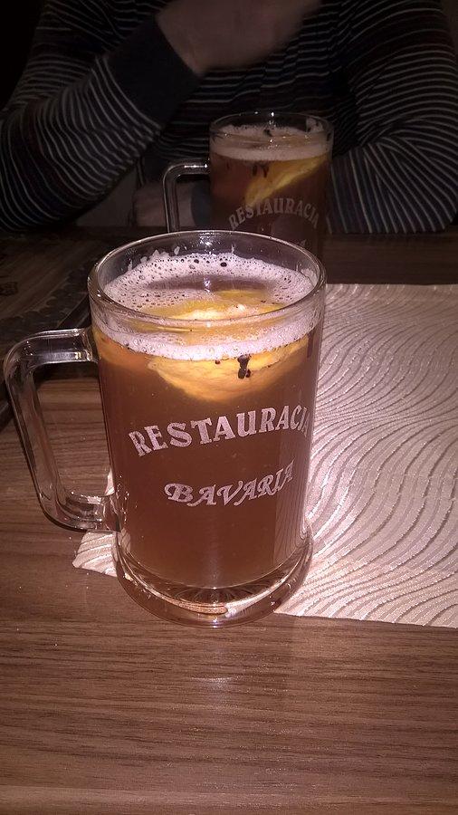 Grzane piwo z restauracji Bavaria
